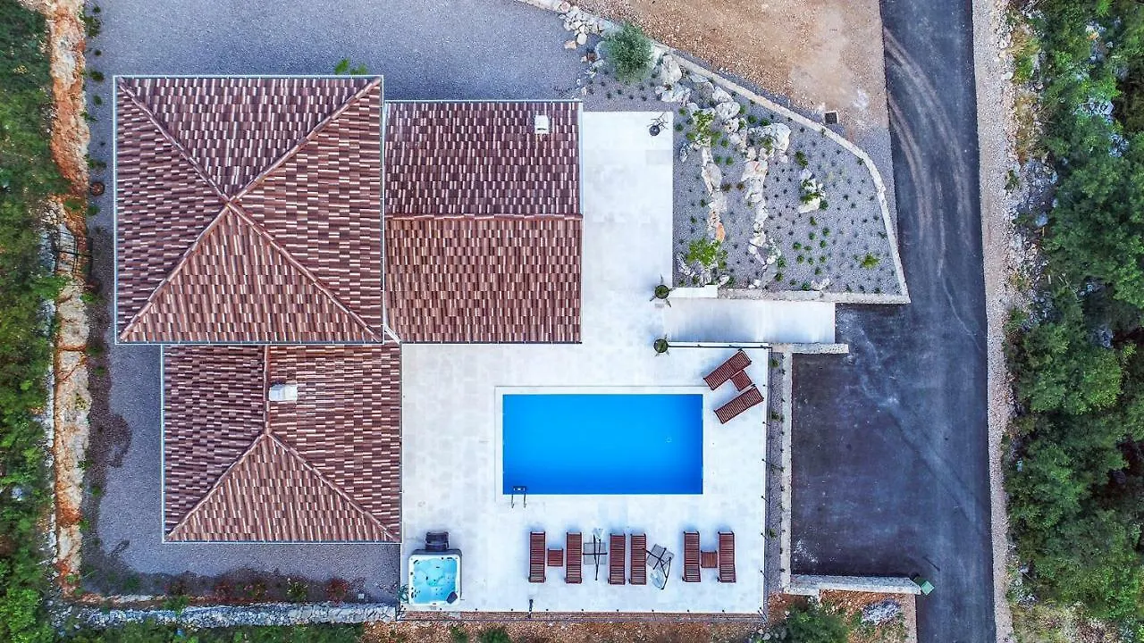 Luxury Villa Belvedere Jadranovo 0*,