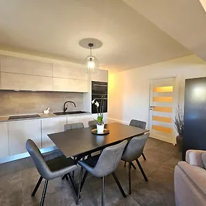  Apartment Paula